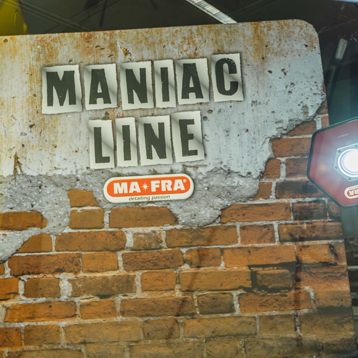 Maniac Line Glass Cleaner & Degreaser